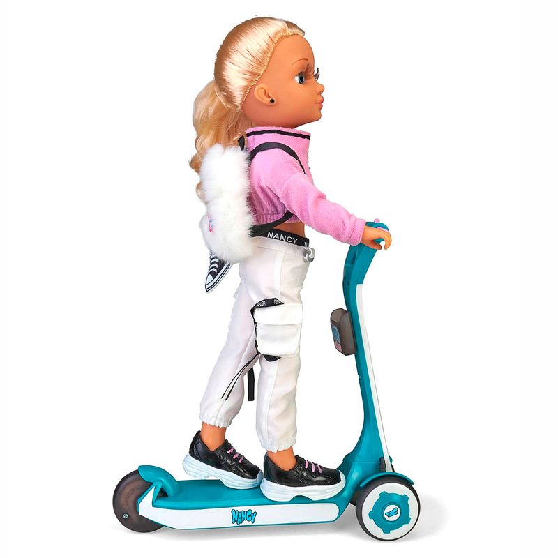 Nancy, un Día con mi Scooter