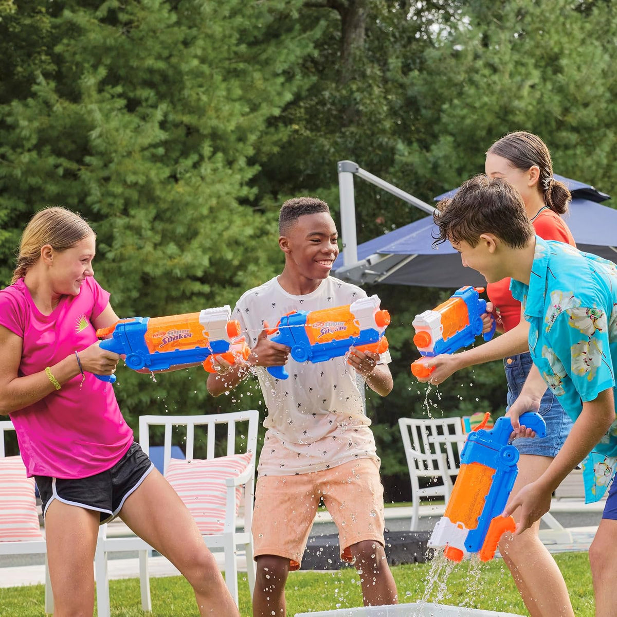 Nerf Super Soaker Flip Fill – juguete de agua para verano, llenado rápido de 4 chorros | +6 años