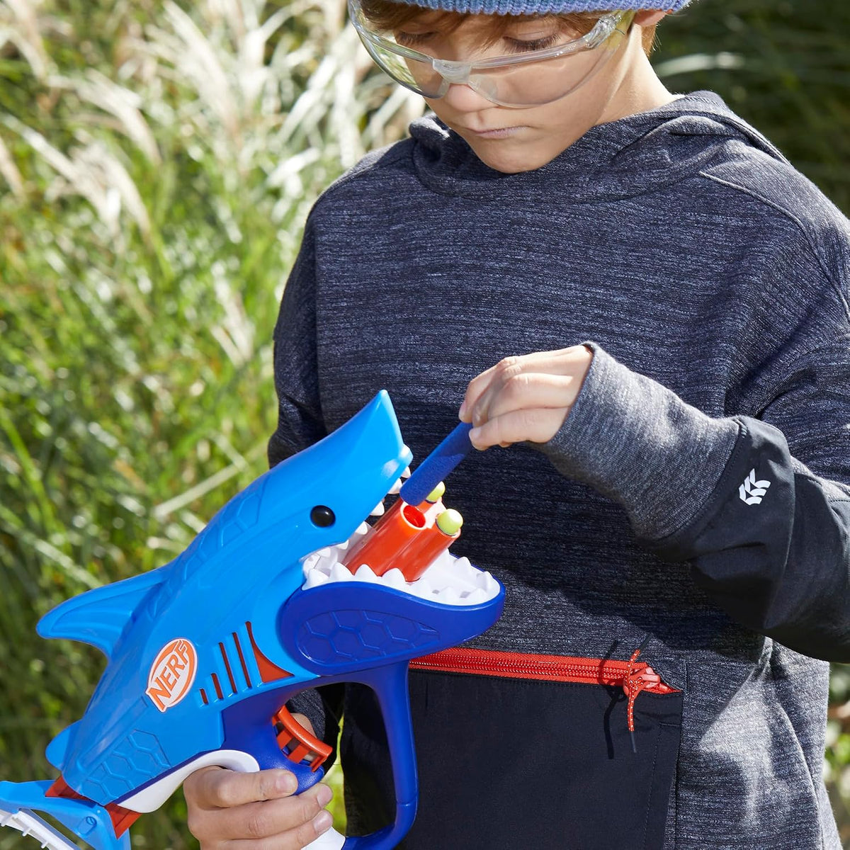 NERF TIBURON SALVAJE LANZADOR DE DARDOS