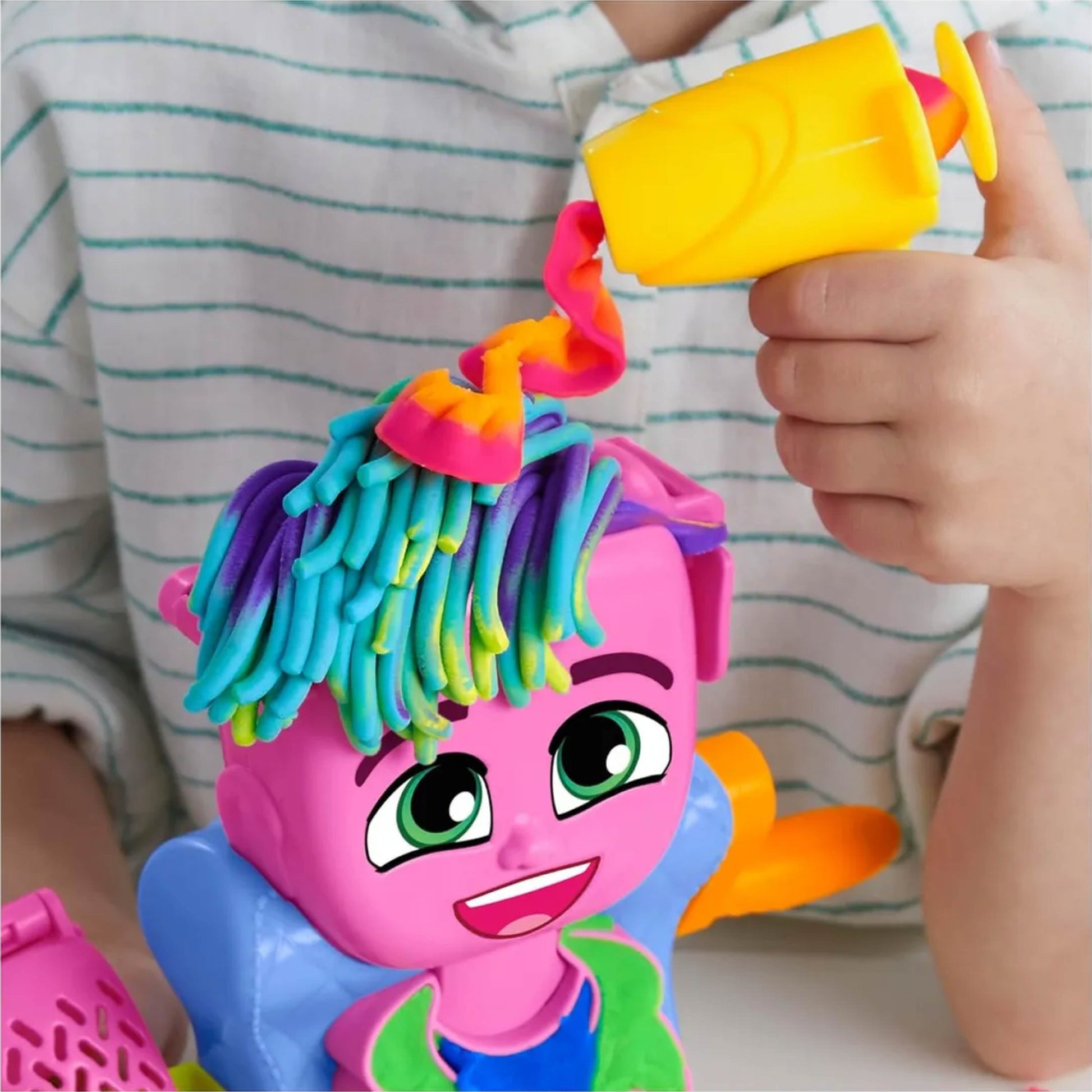 PLAY DOH PELUQUERIA CON ESTILO - Imagen 3